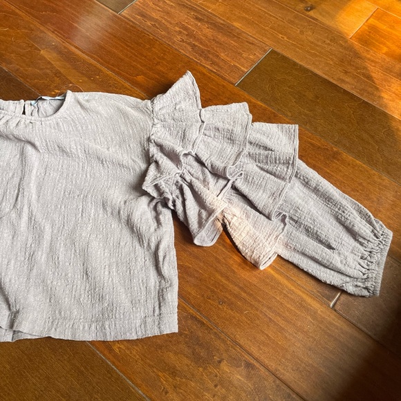 Top - Picture 2 of 3